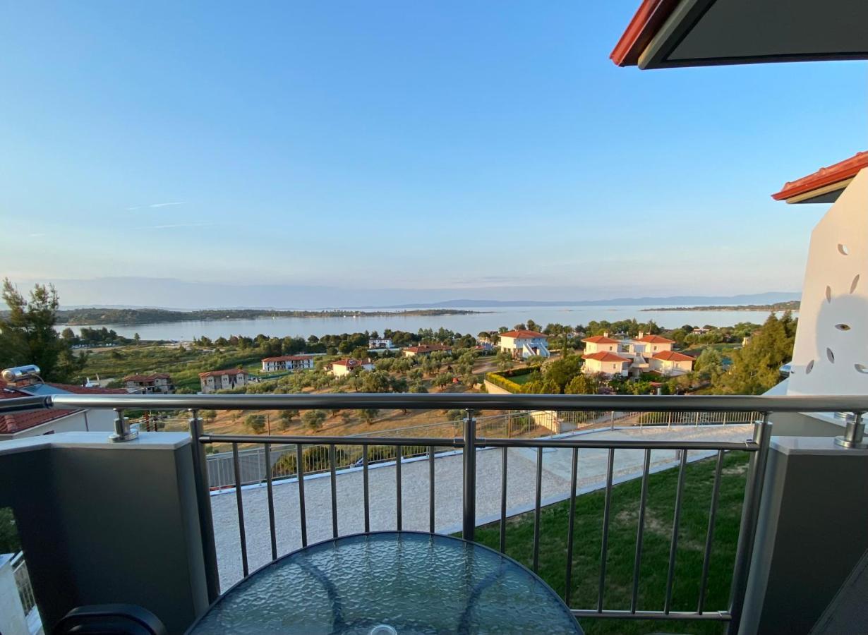 Thea Luxury Apartments Vurvurú Kültér fotó