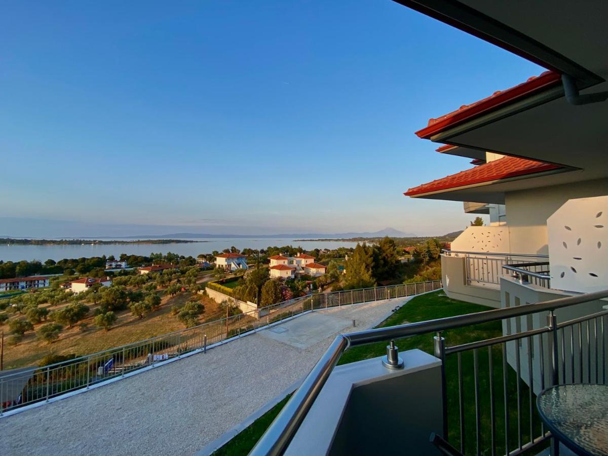 Thea Luxury Apartments Vurvurú Kültér fotó
