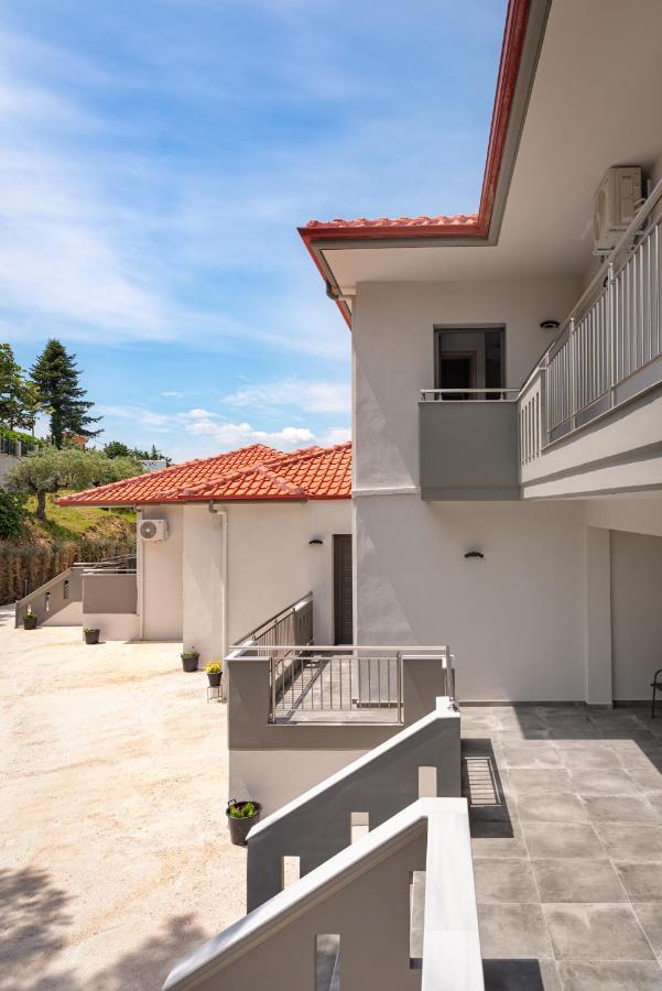 Thea Luxury Apartments Vurvurú Kültér fotó